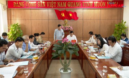 Đoàn giám sát HĐND tỉnh Long An làm việc tại UBND TP.Tân An