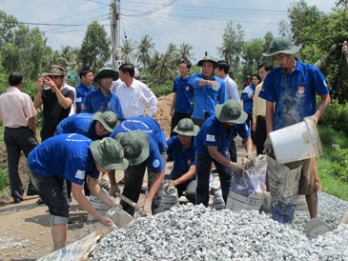 Tuổi trẻ sống đẹp