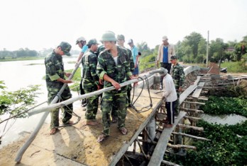 Chăm lo đời sống người dân biên giới