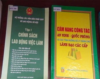 Đến với thư viện trong Khu lưu niệm Luật sư Nguyễn Hữu Thọ