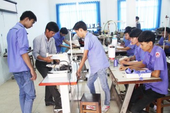 Đức Hòa: Tư vấn nghề cho trên 12.000 lượt thanh niên