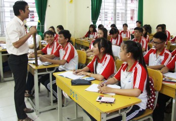 Trường THPT Lê Quý Đôn: Giúp học sinh lớp 12 rèn luyện 
qua các đợt thi thử