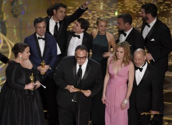 Lý giải chiến thắng bất ngờ của "Spotlight" ở Oscar 2016