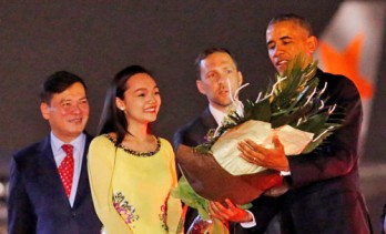 Đón ông Obama bằng “bí kíp lãnh đạo" của Obama