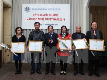 Trao tặng Giải thưởng Hồ Chí Minh về văn học, nghệ thuật