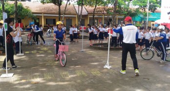 Ngày hội thiếu nhi với văn hóa giao thông