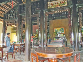 Trở lại “xóm nhà giàu”