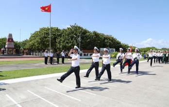 Bản lĩnh nơi đầu sóng