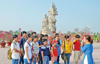 Tập làm phóng viên