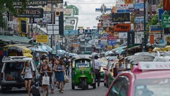 Thailand welcomes record number in foreign tourists