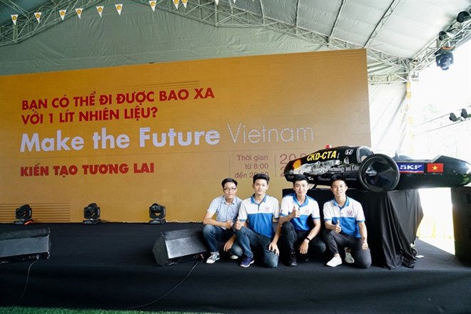 Vietnam’s student teams get ready for the Shell Eco-Marathon Asia 2018 in Singapore on March (Source: VNA)