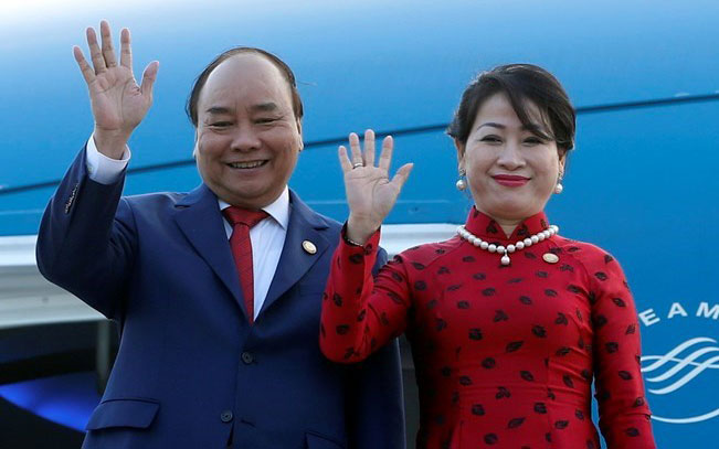 Prime Minister Nguyen Xuan Phuc and his spouse (Source: VNA)