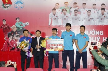 Trung ương Đoàn trao thưởng các thành viên Đội tuyển U23 Việt Nam