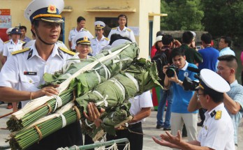 Nhật ký hành trình vượt biển thăm, chúc tết nhà giàn DK1