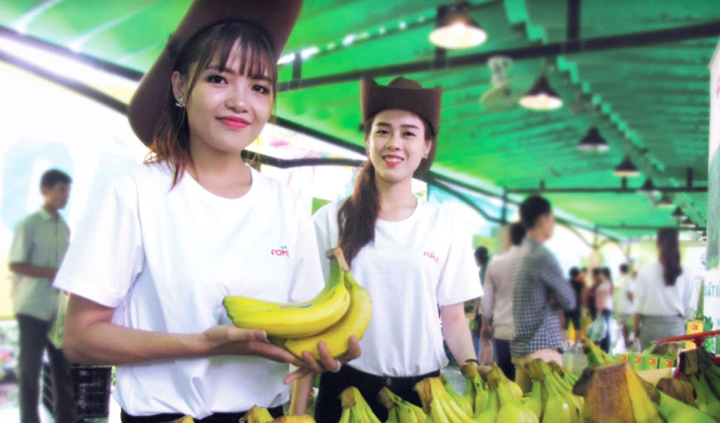 Banana products of Huy Long An Company at a fair hosted recently