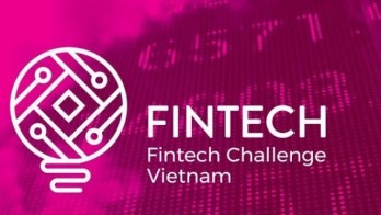 Contestants in final round of Vietnam’s first financial technology competition