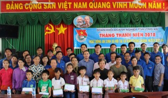 Tuổi trẻ khối Doanh nghiệp - Tình nguyện vì cuộc sống cộng đồng