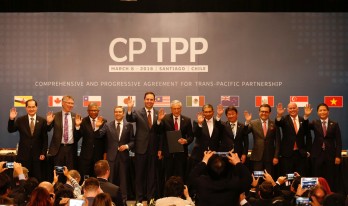 White House considers re-joining Pacific trade pact