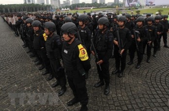 Indonesian police smash suicide bombing plot