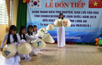 Đoàn Thanh niên Chungcheongnam hoạt động tình nguyện tại Long An