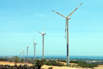 Vietnam raises wind power price to encourage development