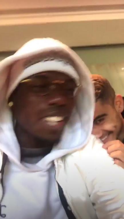 Pogba đăng video cười đùa với đồng đội trên Instagram cá nhân