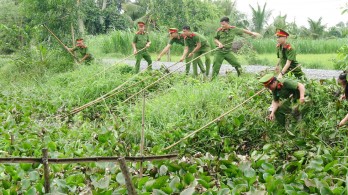 Tuổi trẻ Công an Long An rèn luyện theo Sáu điều Bác Hồ dạy