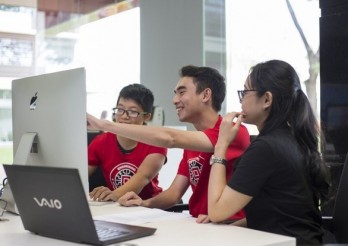 Vietnam lacks IT workers despite higher salaries