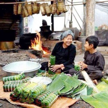 Biếc xanh một khoảng trời quê...