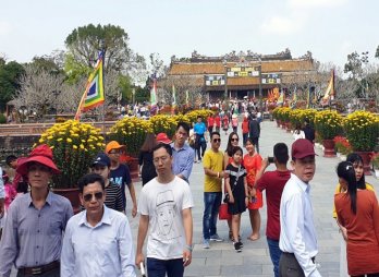 Tourism thrives in central region during Tet holiday