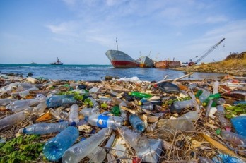 Vietnam takes action to reduce plastic waste