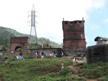 Two localities join hands to preserve Hai Van Gate national relic site