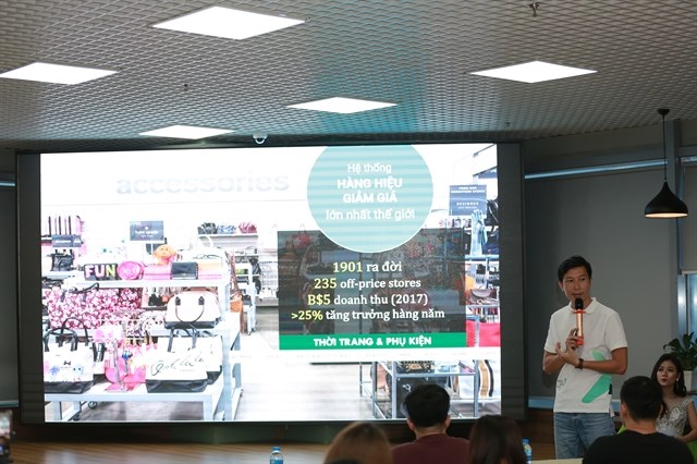 CEO Chien Pham talks about US Express, an e-commerce business that purchases and ships goods from the US to Vietnam (Source: VNA)