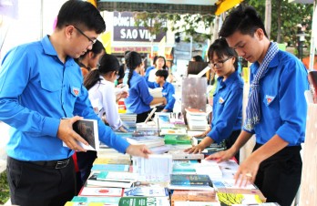 Khơi dậy văn hóa đọc trong thanh niên