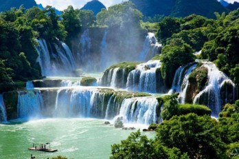 Two Vietnamese waterfalls among world’s most beautiful: MSN