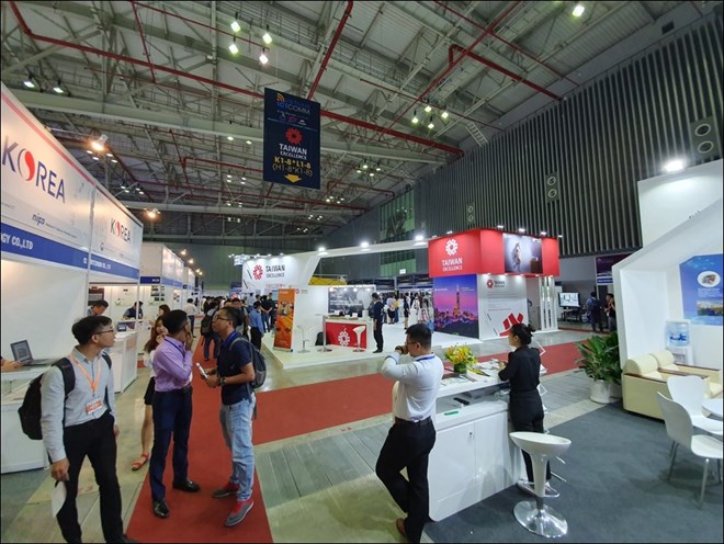 At the Vietnam ICT COMM and Telefilm 2019 (Photo: ictnews.vn)