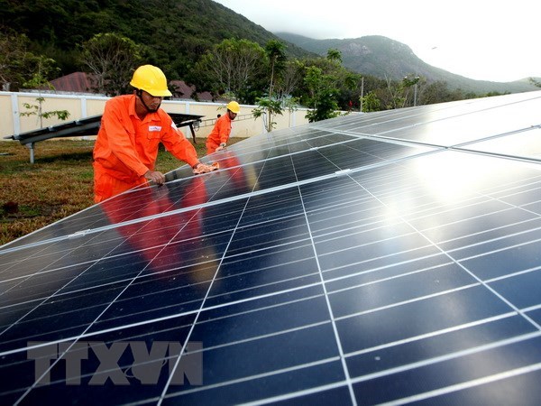 The Electricity Vietnam’s Central Power Corporation (EVNCPC) aims to raise rooftop solar power output to 48 MWp this year, said the company on June 18 (Illustrative photo: VNA)