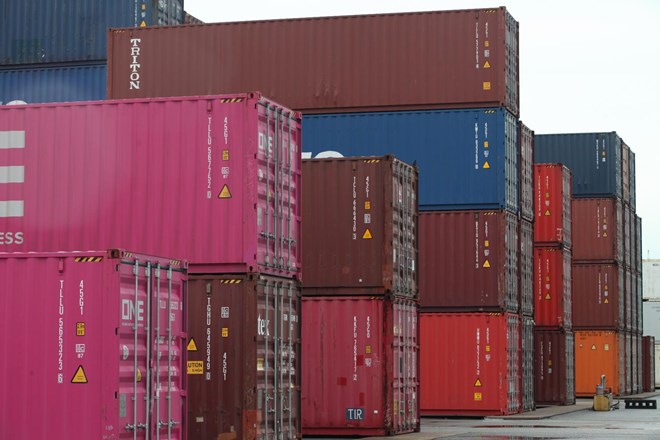 Containers for export at Laem Chabang port in Chon Buri (Photo: www.bangkokpost.com)