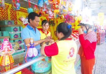 Moon cake market starts to be busy