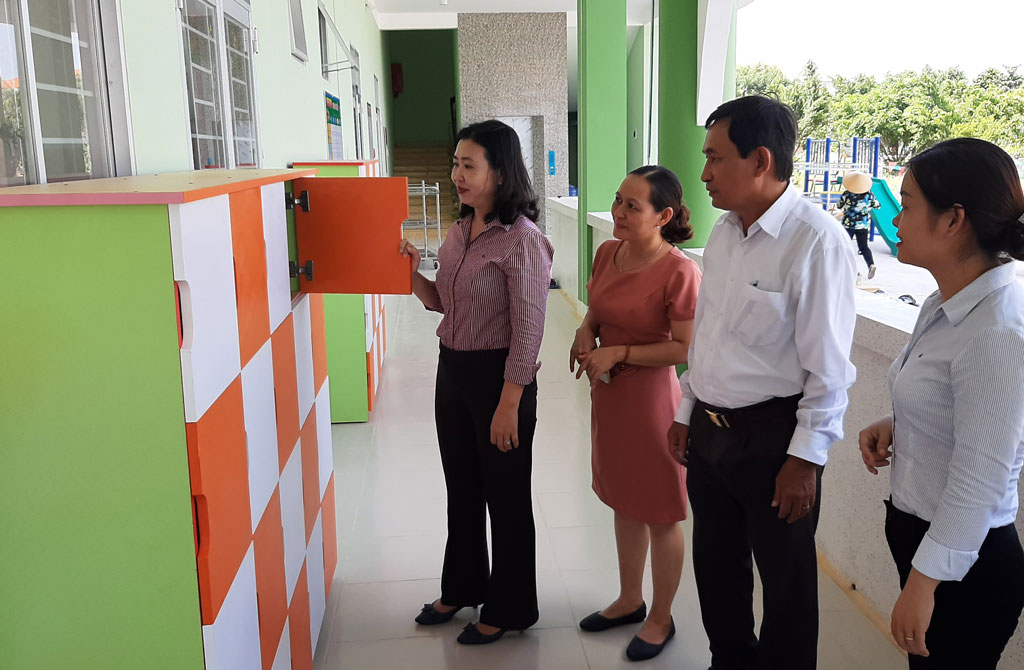 Education and Training Division of Tan An city inspects the preparation for the new school year