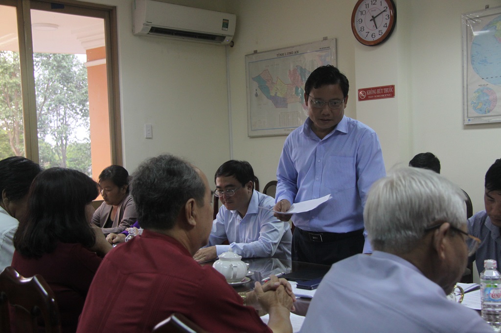 Vice Chairman of the provincial People's Committee - Pham Tan Hoa concludes at the meeting