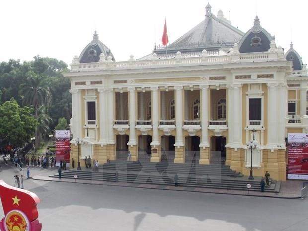 Hanoi Opera House, a famous tourist attraction of the capital city (Photo: VNA)