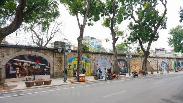 The murals of Phung Hung Street. (Photo: VNA)