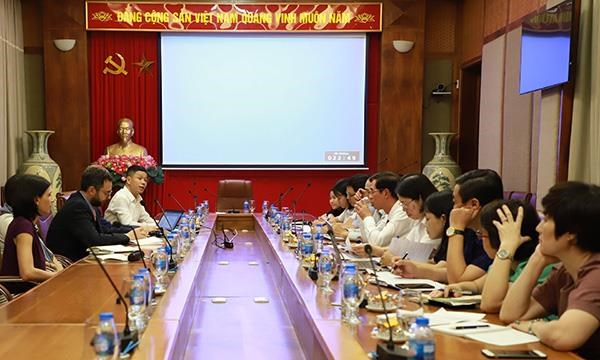 An overview of the meeting (Source: http://www.baobaohiemxahoi.vn)