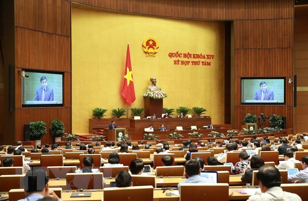 A discussion at the NA's eighth session (Photo: VNA)