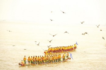 Water festival 2019 opens in Cambodia