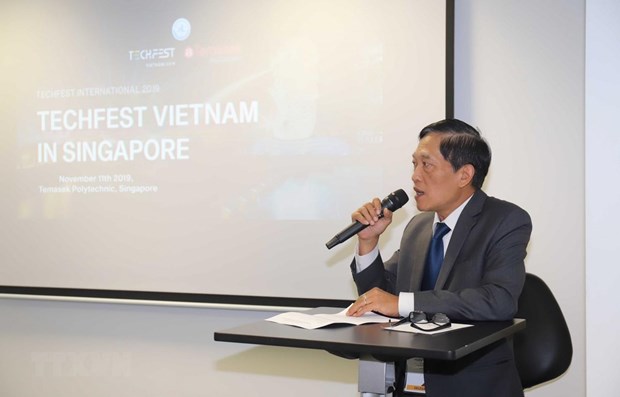 Deputy Minister of Science and Technology Tran Van Tung speaks at the event (Source: VNA)