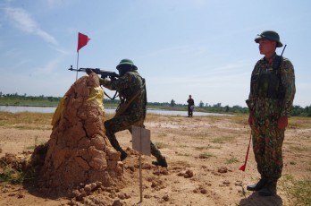 Thi đua nơi biên giới