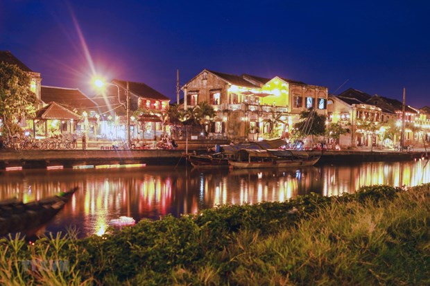 Hoi An by night (Photo: VNA)