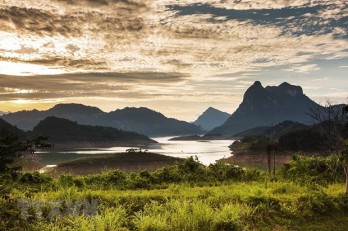 Na Hang Lake a smaller version of Ha Long Bay